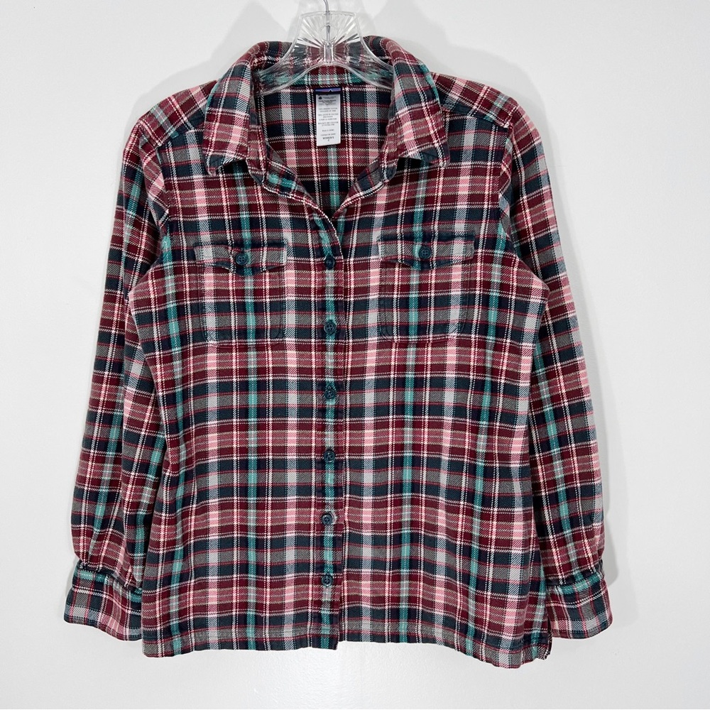 Patagonia Long Sleeved Plaid Fjord Flannel Button Down Shirt Size 4